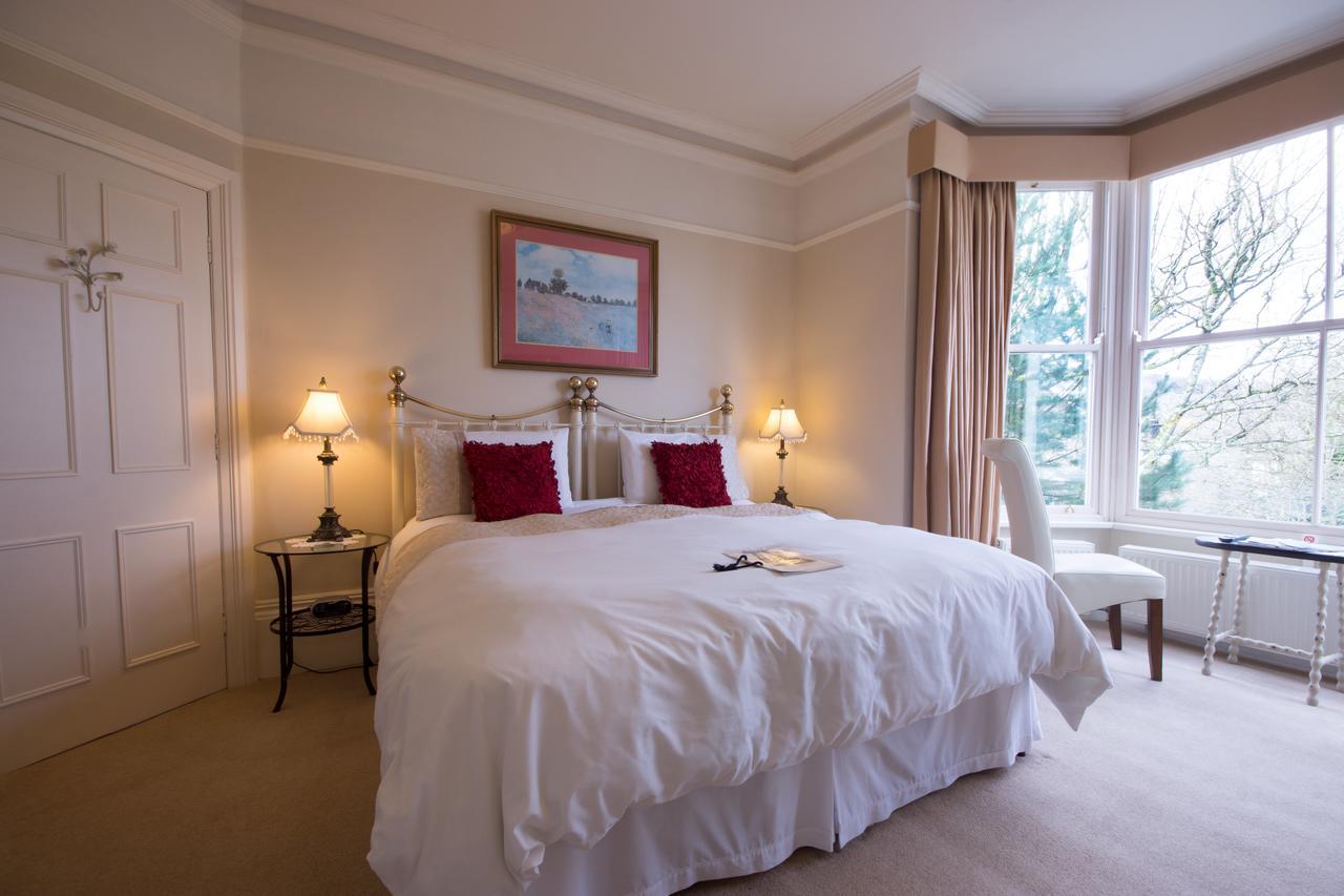 Alpine Lodge Guest House バクストン エクステリア 写真