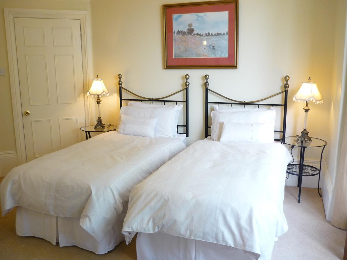 Alpine Lodge Guest House バクストン エクステリア 写真