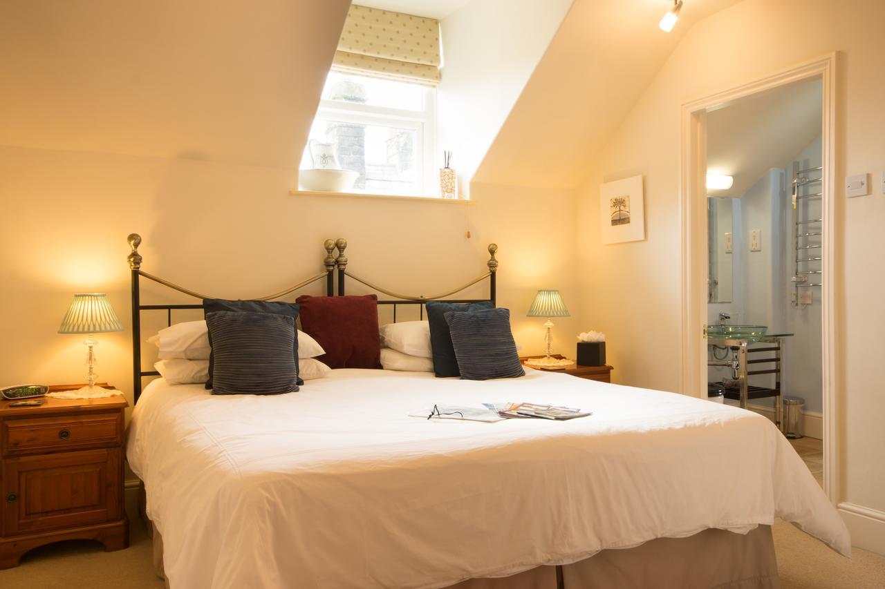 Alpine Lodge Guest House バクストン エクステリア 写真
